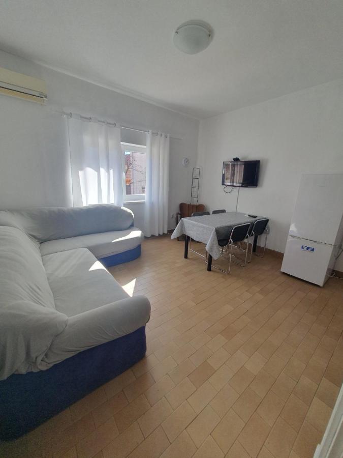 Apartment Sandra ザダル エクステリア 写真