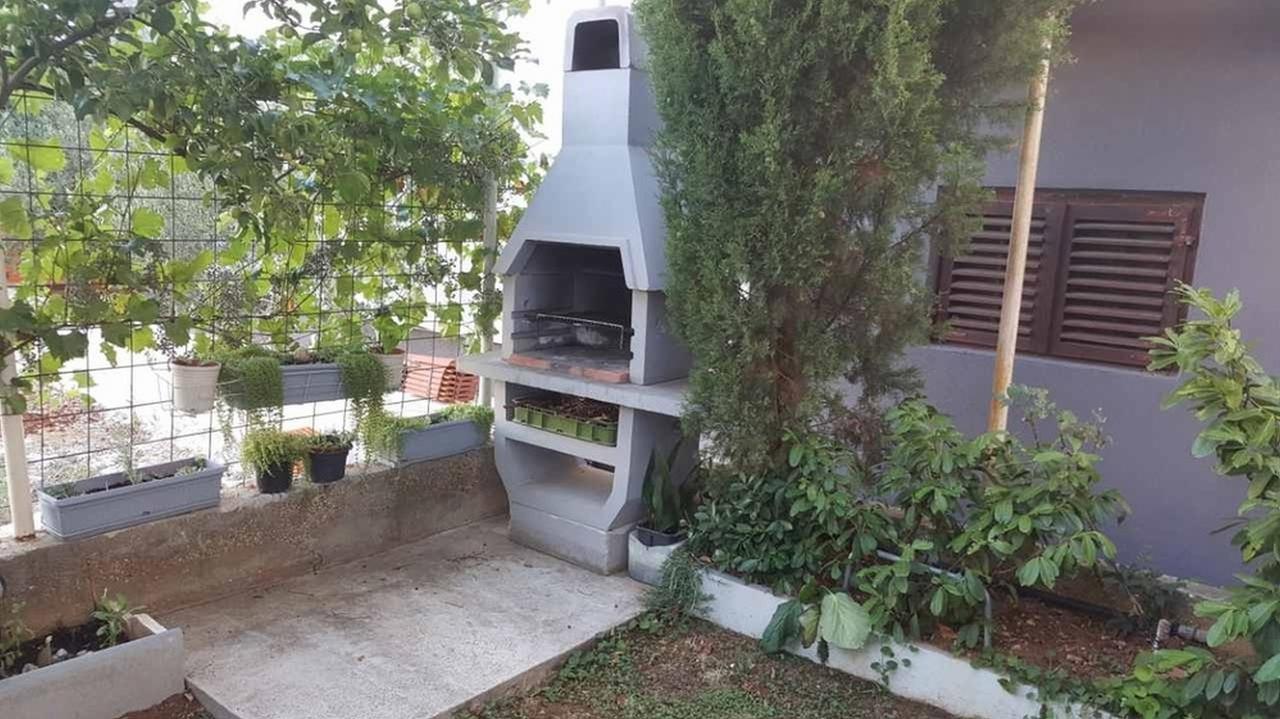Apartment Sandra ザダル エクステリア 写真